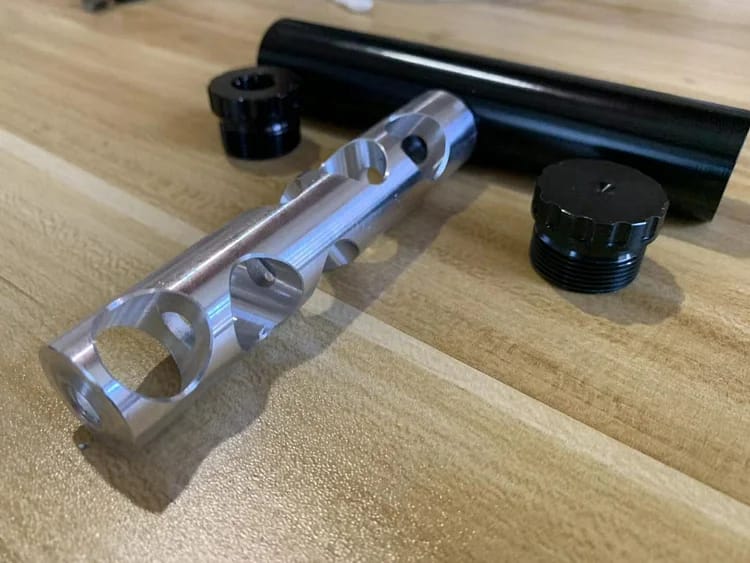 Upgrade Your Filtration System with the Aluminum / Stainless Steel Monocore Fuel Filter Solvent Trap 1.05 x 6‘’ 1/2-28 or 5/8-24 Threads - Image 2