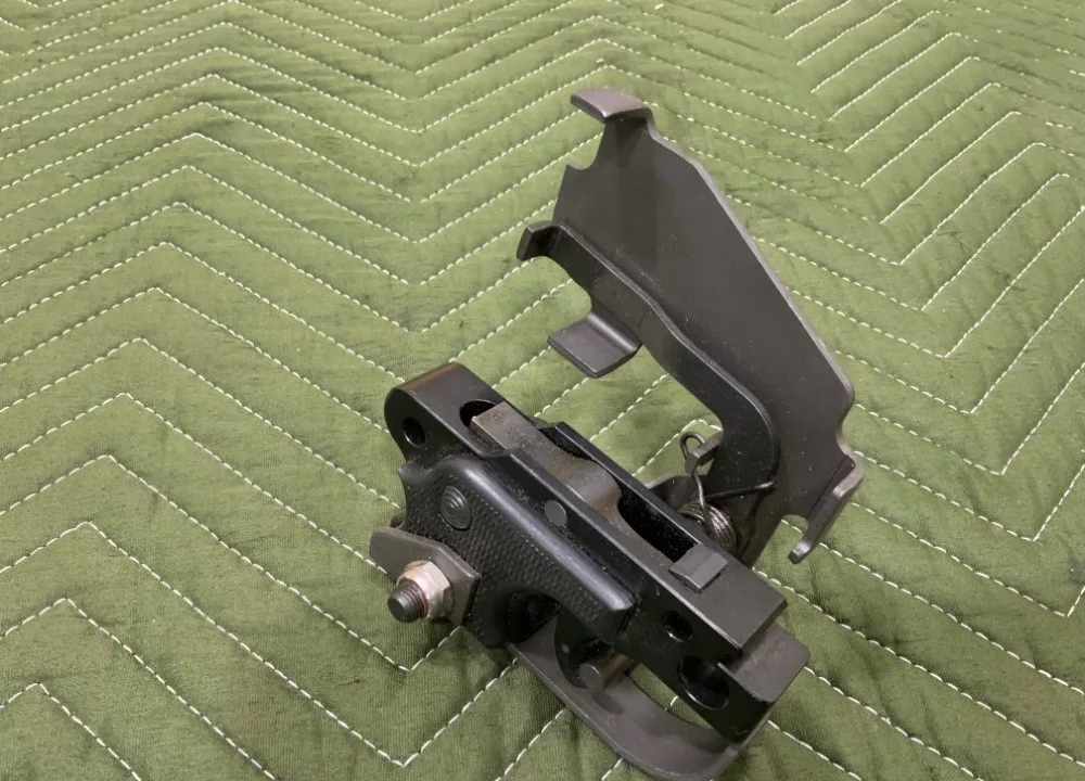 M240D trigger assembly